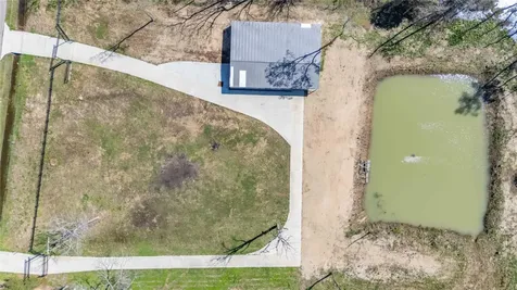 168 County Road 470 Dayton TX 77535