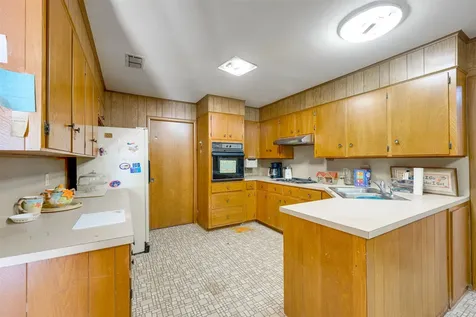 1054 An County Road 415 Palestine TX 75801