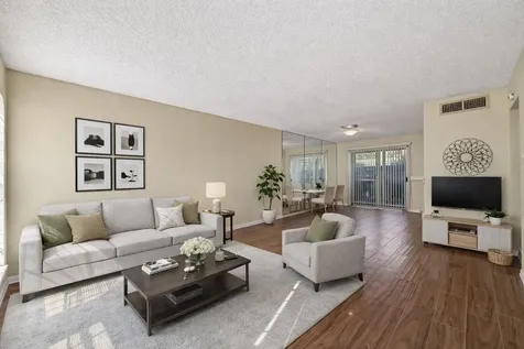 3100 Jeanetta Street 1004 Houston TX 77063