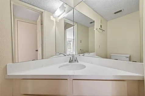 3100 Jeanetta Street 1004 Houston TX 77063
