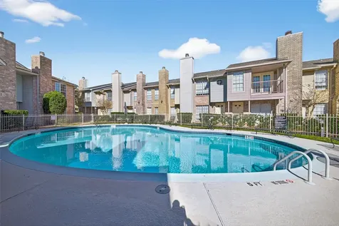 3100 Jeanetta Street 1004 Houston TX 77063