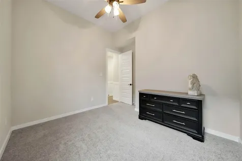 2554 Forbidden Fig Row Manvel TX 77578
