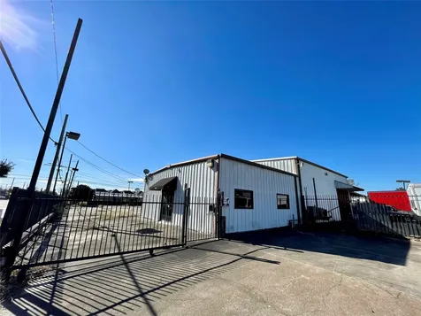 4711 Yale Street Houston TX 77018