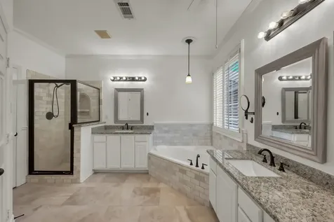 78 E Stockbridge Landing Circle The Woodlands TX 77382