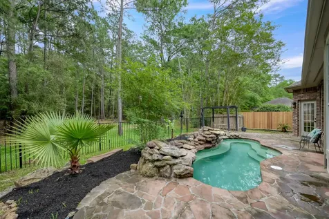 78 E Stockbridge Landing Circle The Woodlands TX 77382