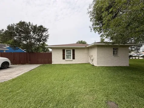 7810 Kimble Street Houston TX 77017