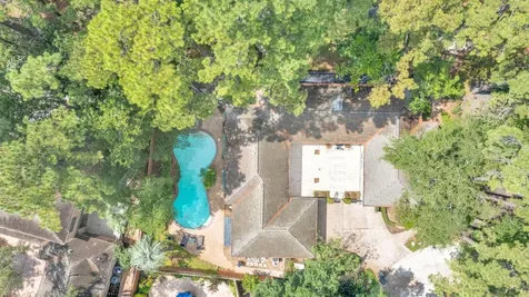 3102 Breezy Pines Court Kingwood TX 77339