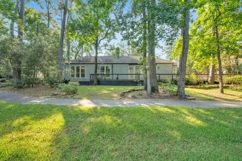 3102 Breezy Pines Court Kingwood TX 77339