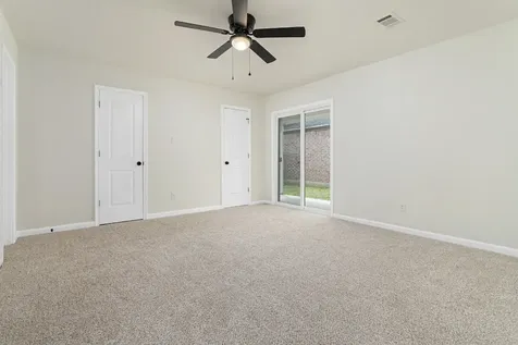 2 Sandelwood Trail Trail Beaumont TX 77706