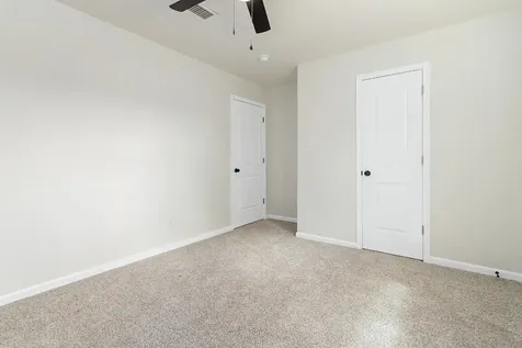 2 Sandelwood Trail Trail Beaumont TX 77706