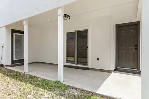 2 Sandelwood Trail Trail Beaumont TX 77706