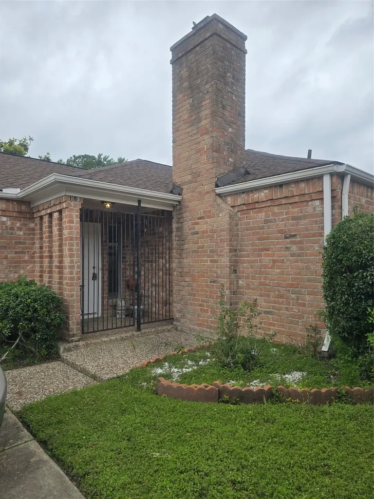 7622 Teal Run Drive Houston TX 77071