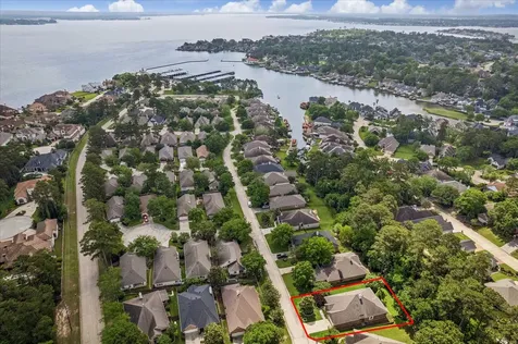 119 Misty Harbor Drive Montgomery TX 77356