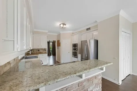 5115 Westerham Place Houston TX 77069