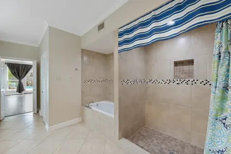 5115 Westerham Place Houston TX 77069