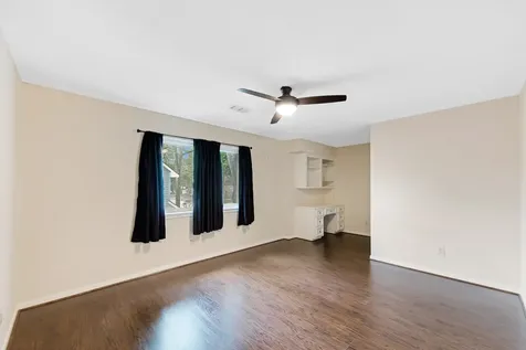 5115 Westerham Place Houston TX 77069