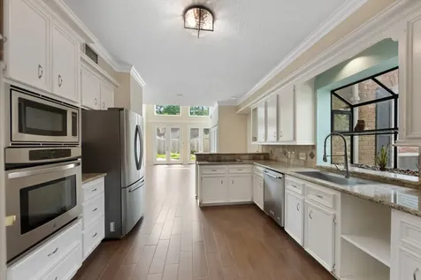 5115 Westerham Place Houston TX 77069