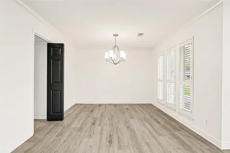 1418 Pirates Cove Houston TX 77058