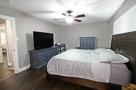 10386 Hammerly Boulevard 32 Houston TX 77043
