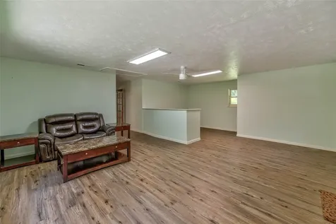 3003 Paul Knox Street Huntsville TX 77320