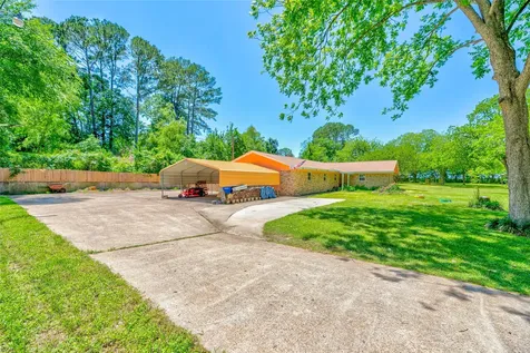 3003 Paul Knox Street Huntsville TX 77320
