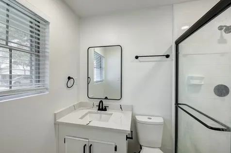 1934 Woodvine Drive Houston TX 77055