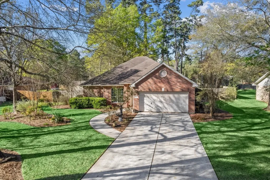 7406 Revelwood Drive Magnolia TX 77354