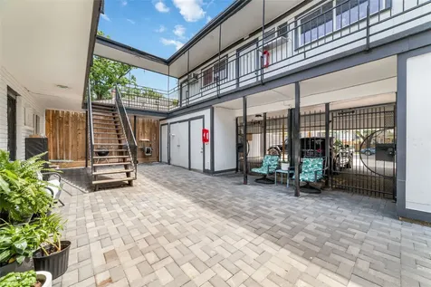 1424 Marshall Street 9 Houston TX 77006