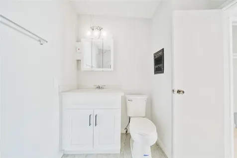 1424 Marshall Street 9 Houston TX 77006