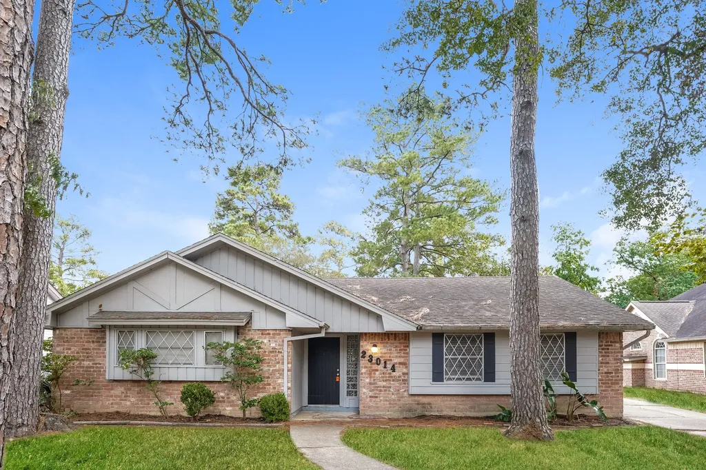 23014 Whispering Willow Drive Spring TX 77373