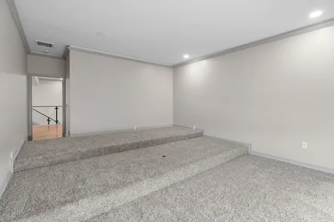 703 Leaning Oak Trail Richmond TX 77406