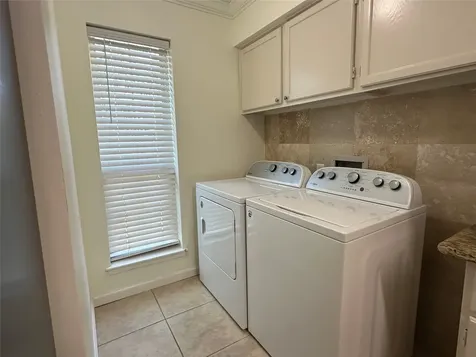 2120 El Paseo Street 806 Houston TX 77054