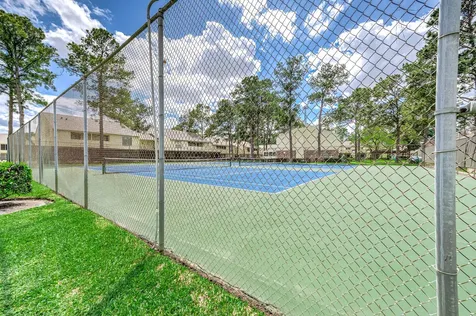 14515 Wunderlich Drive 812 Houston TX 77069