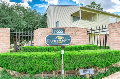 14515 Wunderlich Drive 812 Houston TX 77069