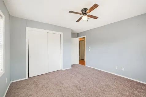 300 N Market Street Louise TX 77455