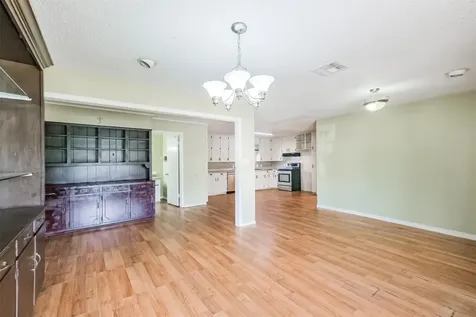300 N Market Street Louise TX 77455