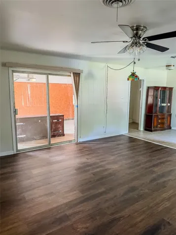 109 Lakeway Drive Crockett TX 75835