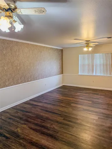 109 Lakeway Drive Crockett TX 75835