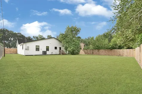 1008 Danube Street Houston TX 77051