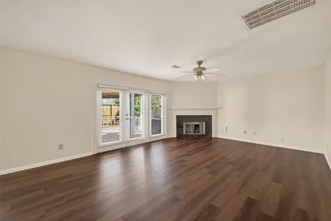 15910 Clayton Bend Drive Houston TX 77082