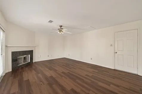 15910 Clayton Bend Drive Houston TX 77082