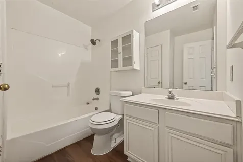 15910 Clayton Bend Drive Houston TX 77082