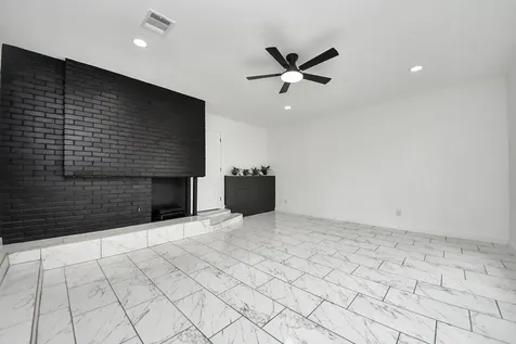 1418 San Sebastian Lane Nassau Bay TX 77058
