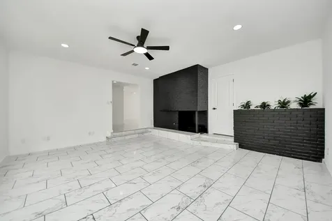1418 San Sebastian Lane Nassau Bay TX 77058
