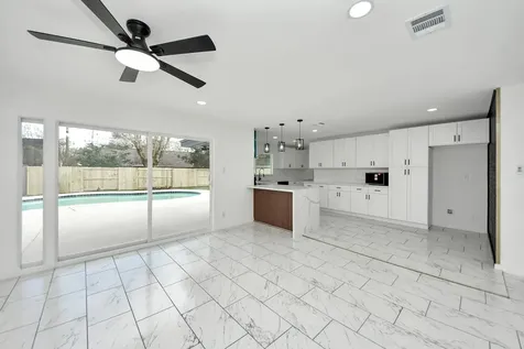 1418 San Sebastian Lane Nassau Bay TX 77058