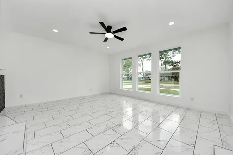 1418 San Sebastian Lane Nassau Bay TX 77058