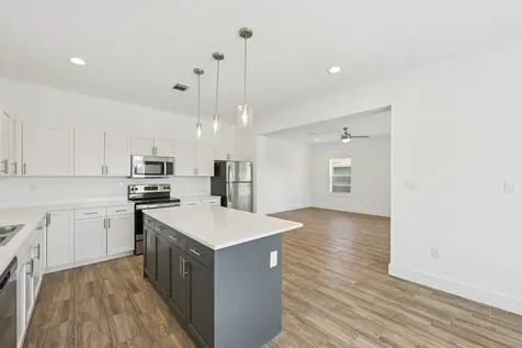 3151 Christie Street Houston TX 77026