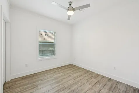 3151 Christie Street Houston TX 77026