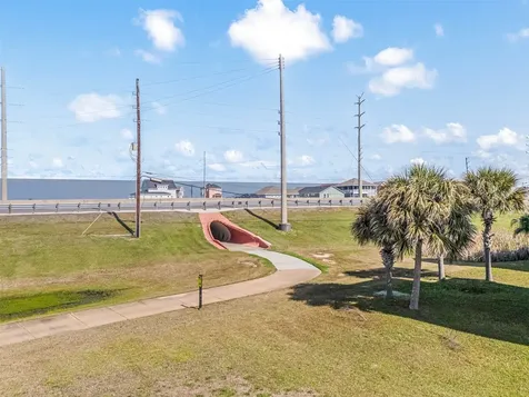 25306 Intrepid Lane Galveston TX 77554