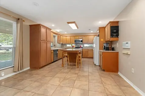 10205 Fostoria Road Cleveland TX 77328